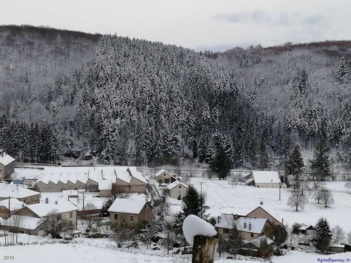gite rural Les Maires d'Avaux Saint-Bresson Extérieur photo